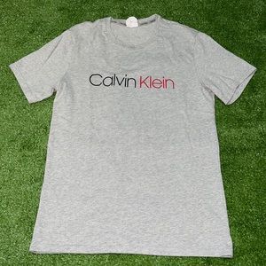 Calvin Klein Men’s Tee(USED)